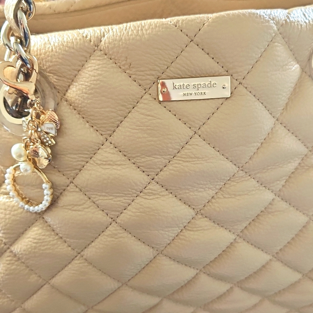Kate Spade Quilted Tan Shoulder Bag Like New - Picture 3 of 12
